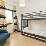 Rainbow House By Ici אלבופיירה
