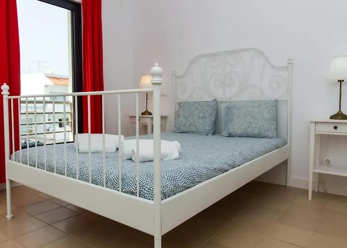 Rainbow House By Ici Algarve וילה *